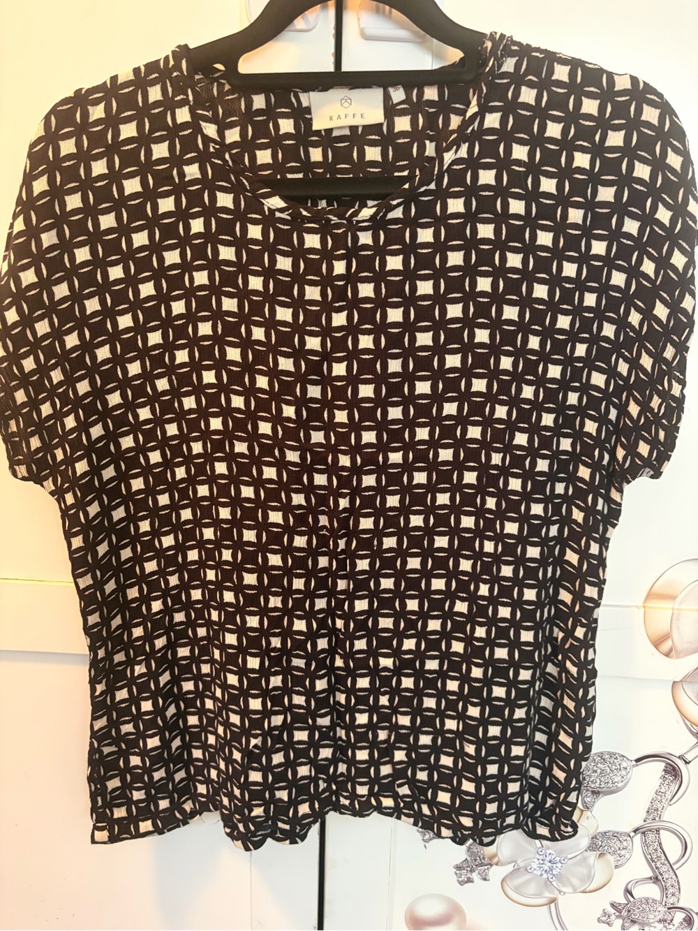 KAFFE Black & Cream Geometric Short Sleeve Blouse